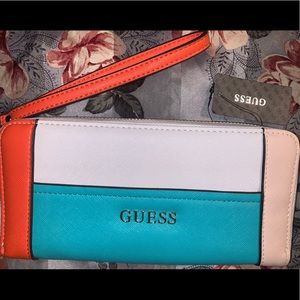 Guess wallet multi-color